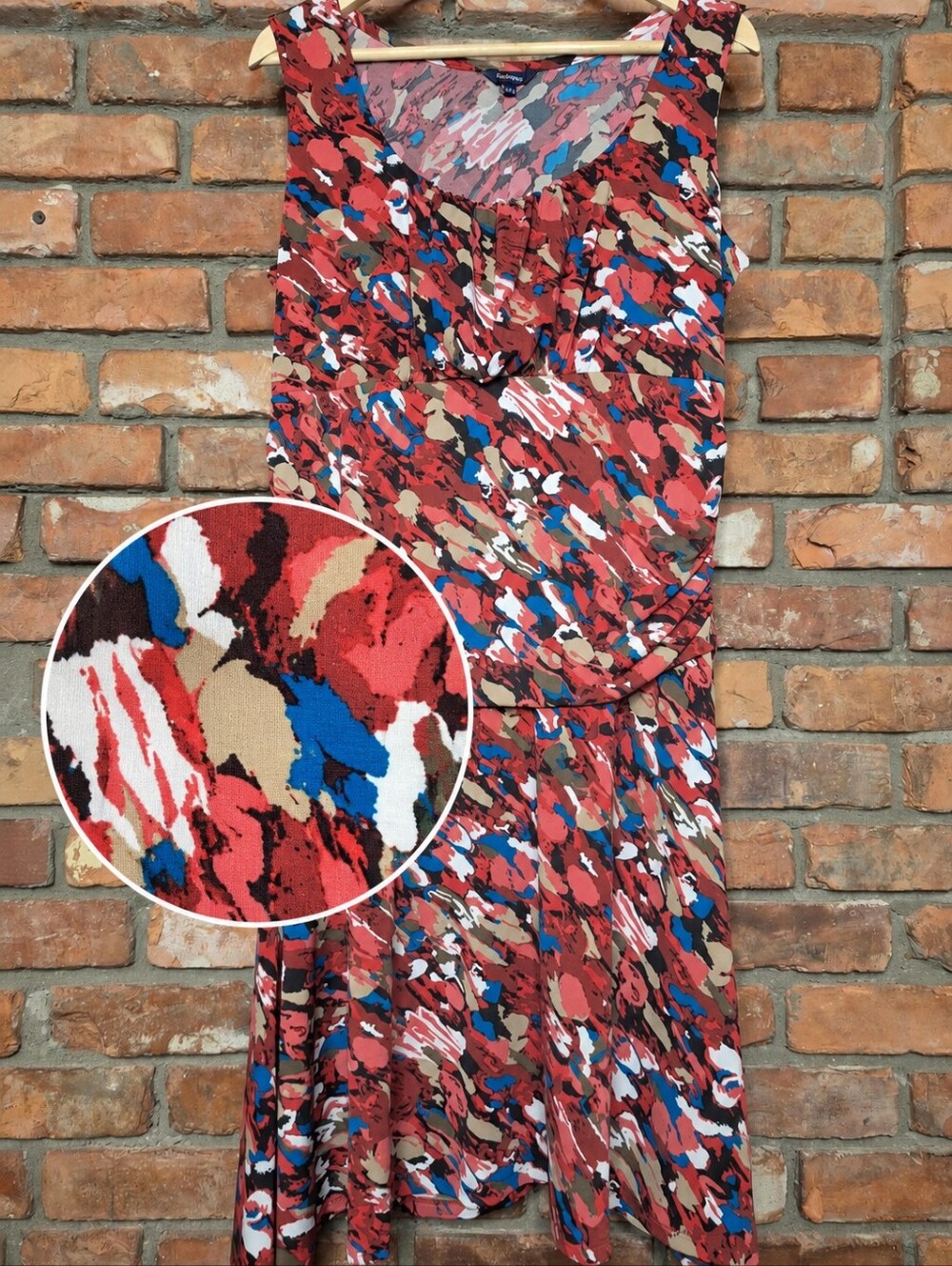 Reitmans XL Abstract Print Ruched Midi Dress Stretch Sleeveless Draped Waist Red